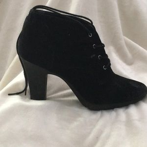 Heeled boot